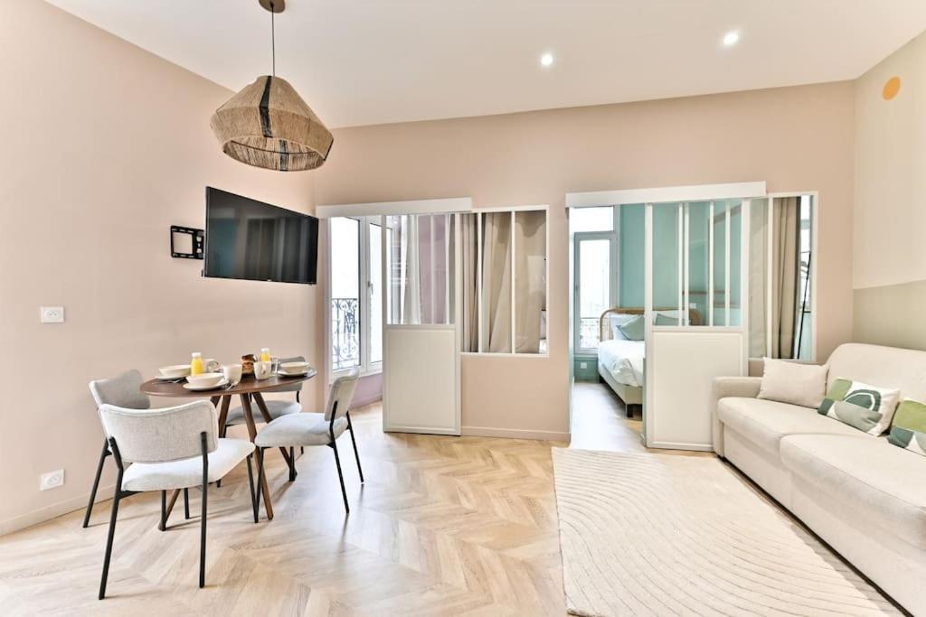 Appartement Proche Parc Monceau - III Paris Dış mekan fotoğraf